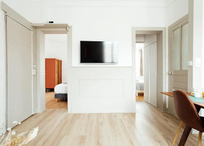 Sandy - 2 Bedrooms 公寓 比亚里茨