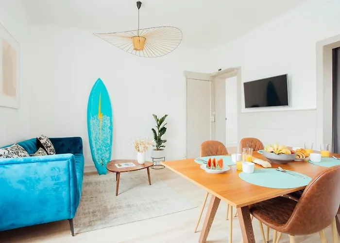 Sandy - 2 Bedrooms 比亚里茨